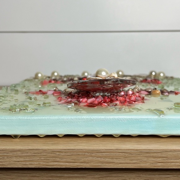 Pearls Shells Beach Anchor Resin Painted Canvas. Size 11” x 14”. - Picture 11 of 16